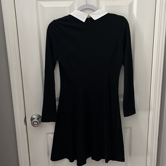 Black Peter Pan collared dress. Size S - Picture 2 of 4